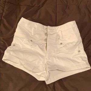White stretchy jean shorts
